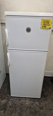 ZANUSSI&nbsp;FRIDGE FREEZER BOX FREEZER ON TOP &nbsp;141 CM TALL, 55 CM&nbsp;MODEL ZRD233W