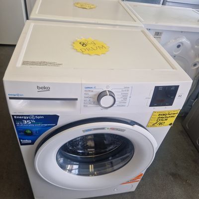 BEKO HOTPOINT 8KG TOP OF THE RANGE 6 MONTHS OLD !! 8Kg  MODEL BMN3WT3841
