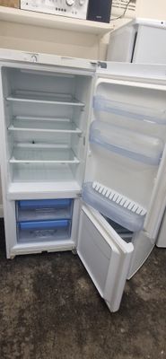 INDESIT  FRIDGE FREEZER&nbsp;MODEL BAAN10 150CM TALL, 60CM&nbsp;WIDE 