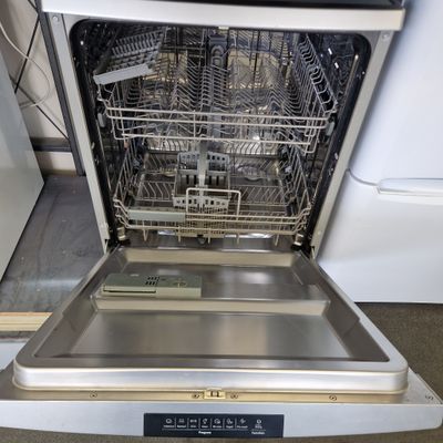 TEKNIX STAINLESS STEEL EFFECT FULL SIZE  DISHWASHER MODEL TFD6155