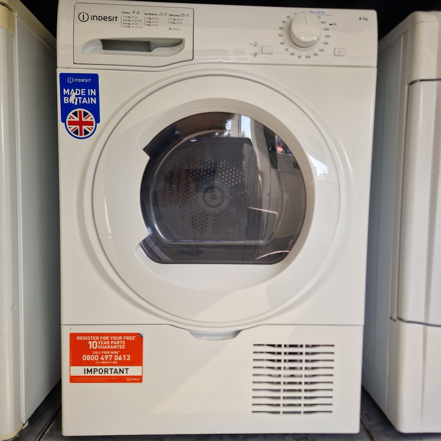 HOTPOINT CONDENSER TUMBLE DRYER 8Kg 6 MONTHS WARRANTY I2D81W