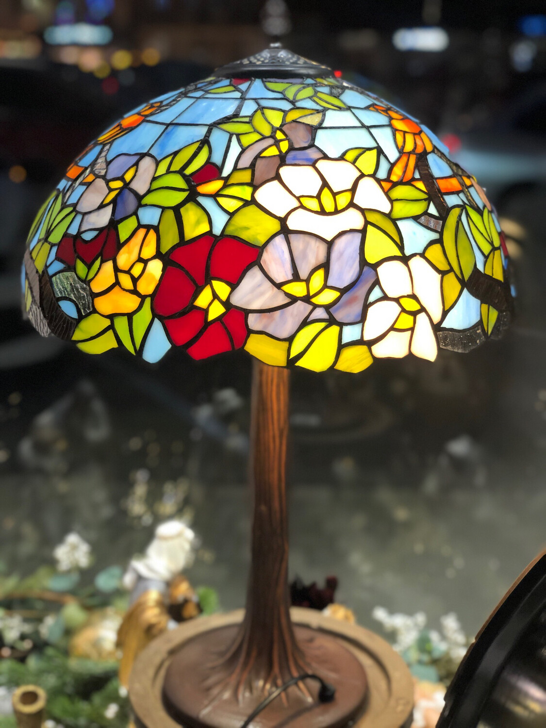 Lampe Tiffany perroquet 70 cm vitraux et metal