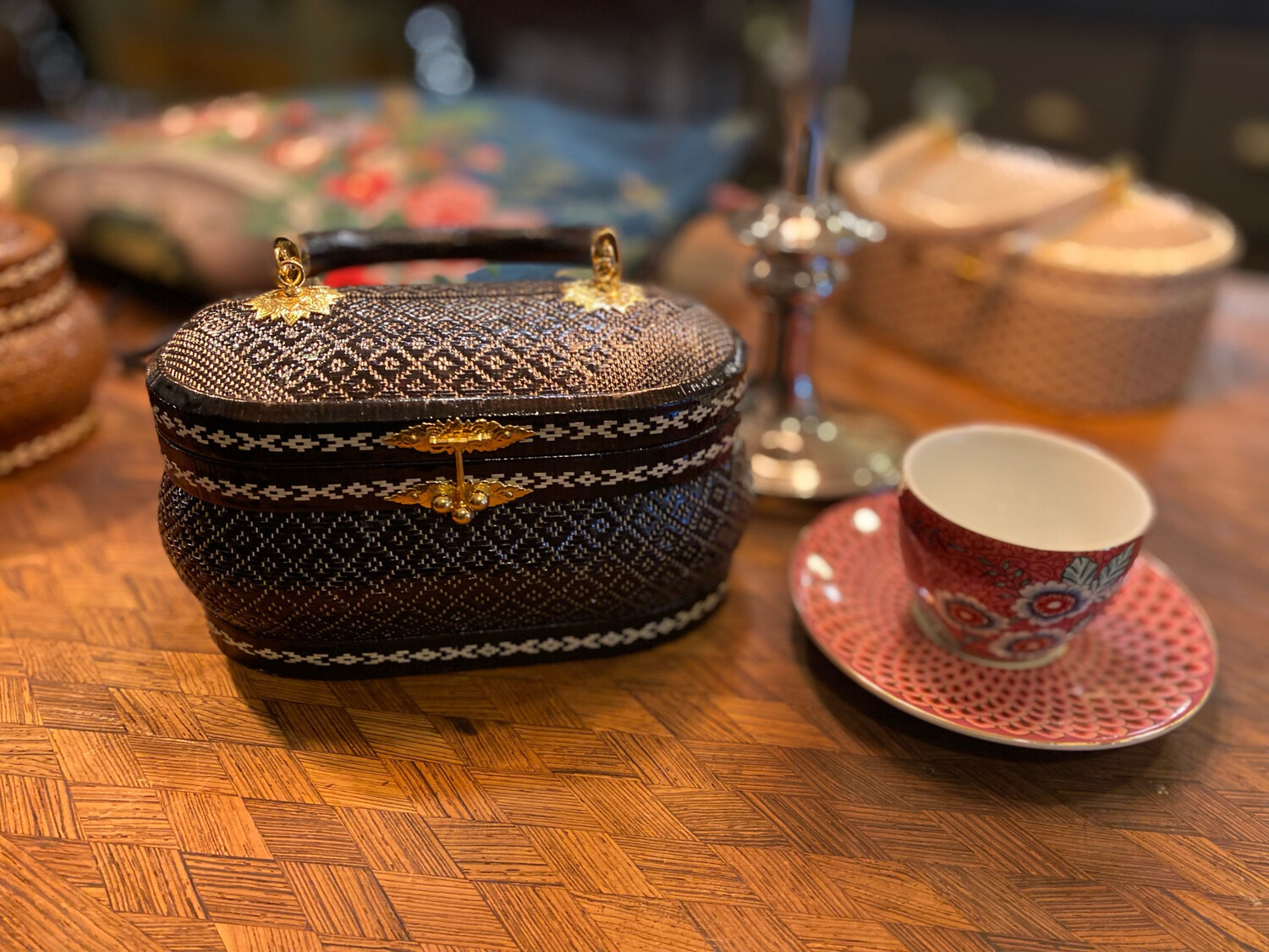 Boite à bijoux thaïlandais artisanat de luxe