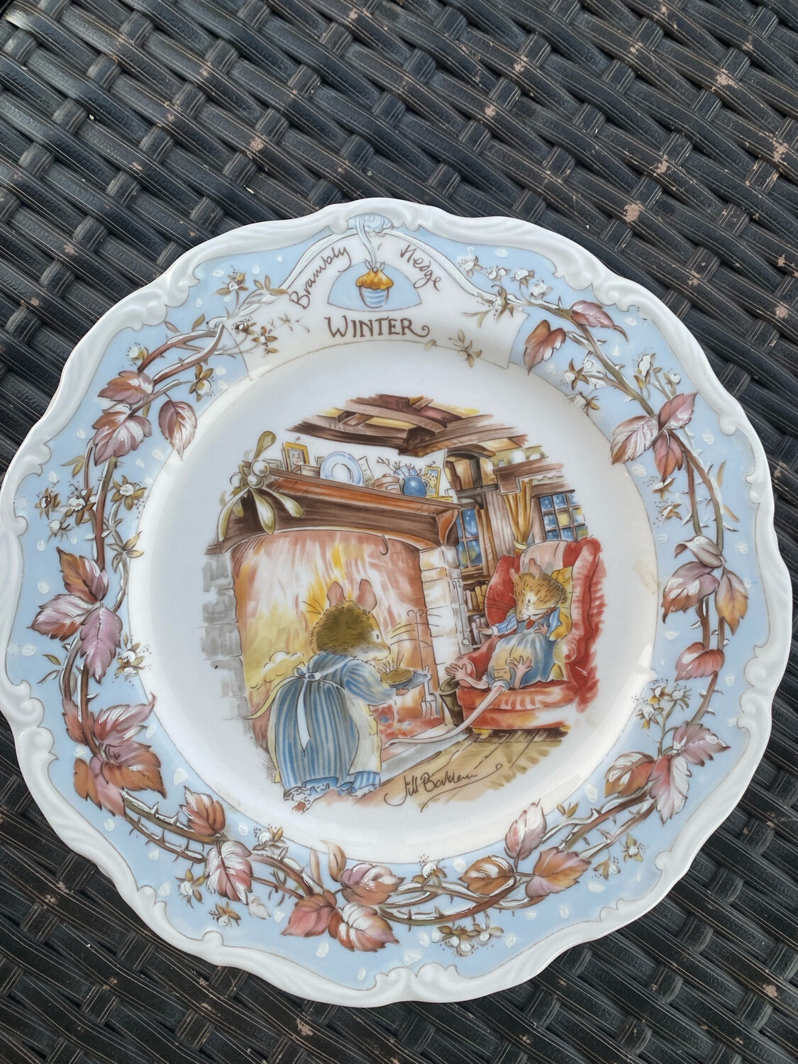 Assiette Branbly Hedge hiver 
