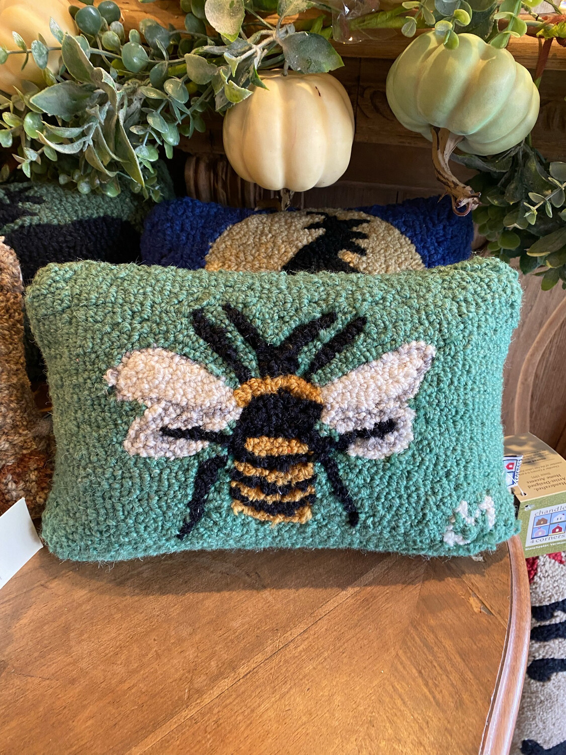 Coussin abeille