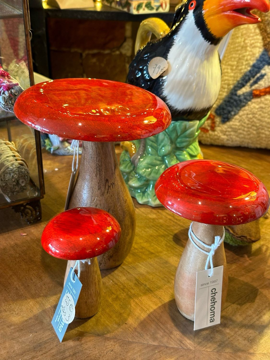 Lot de 3 champignons en bois laqués 