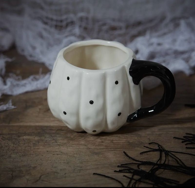 Tasse citrouille céramique anglaise 