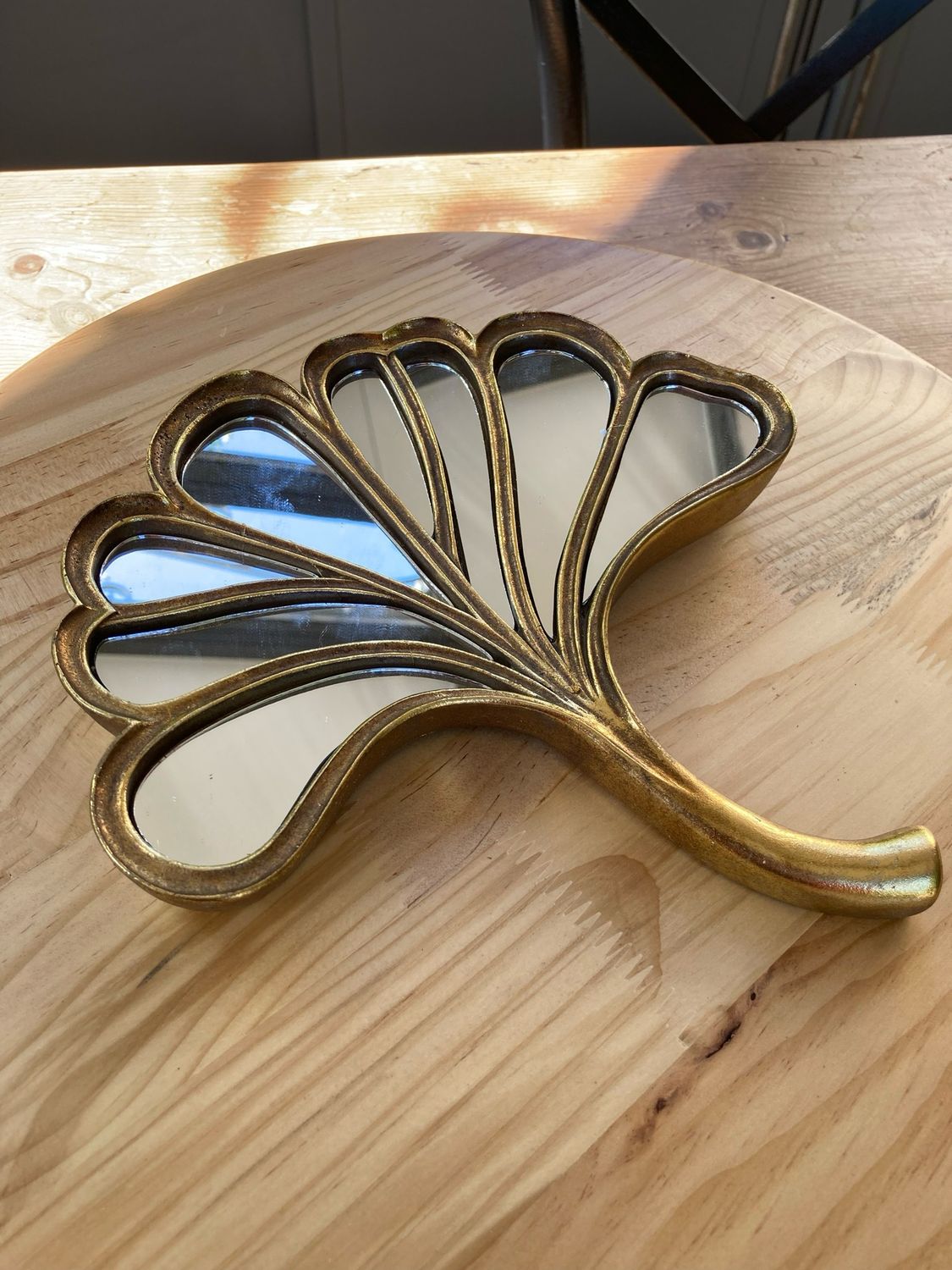 Miroir feuille de Ginco 