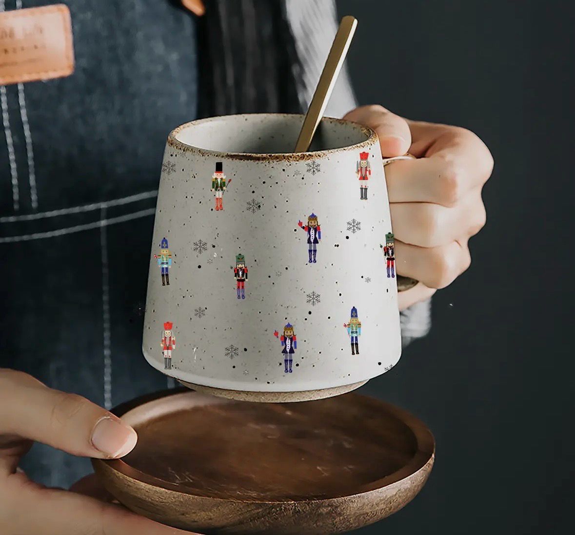 Mug en gré ?? US et soucoupe en bois 