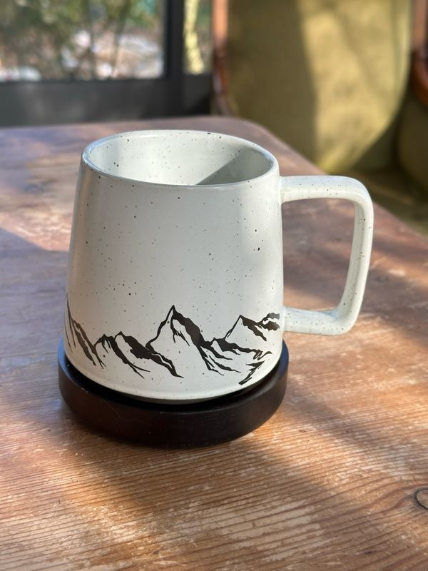 Mug en gré et soucoupe en bois Sommet