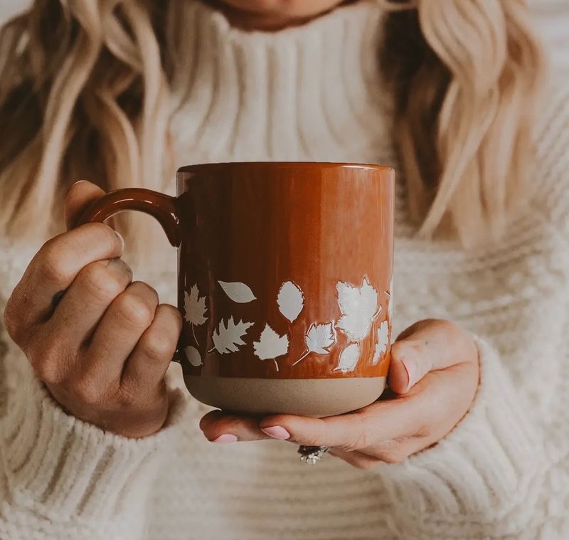 Mug fall lives en gré 