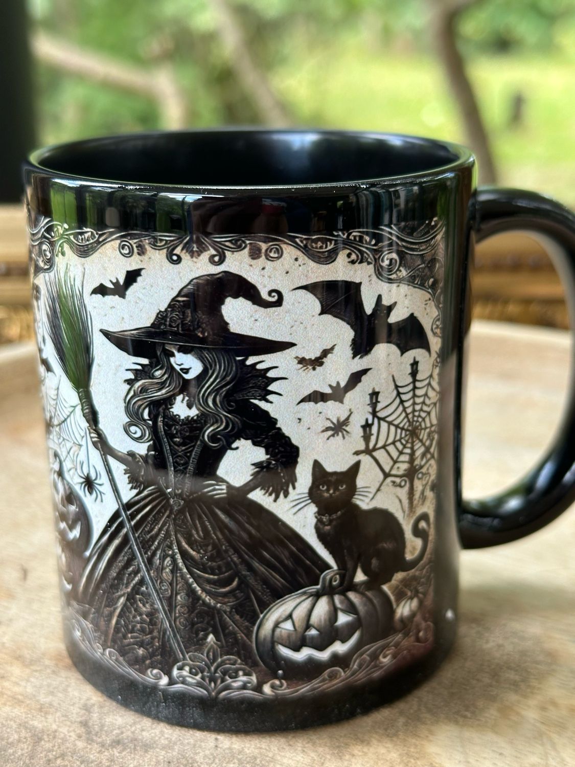 Mug witches 