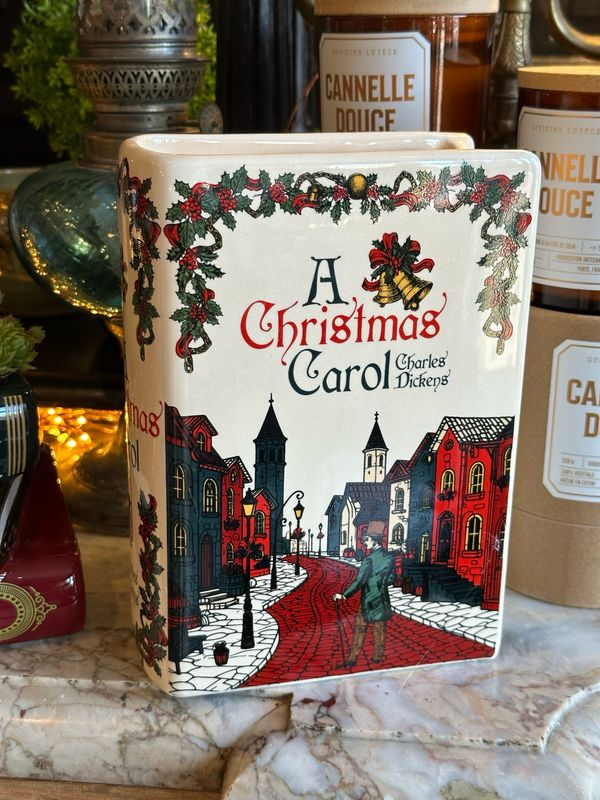 Vase livré Charles Dickens