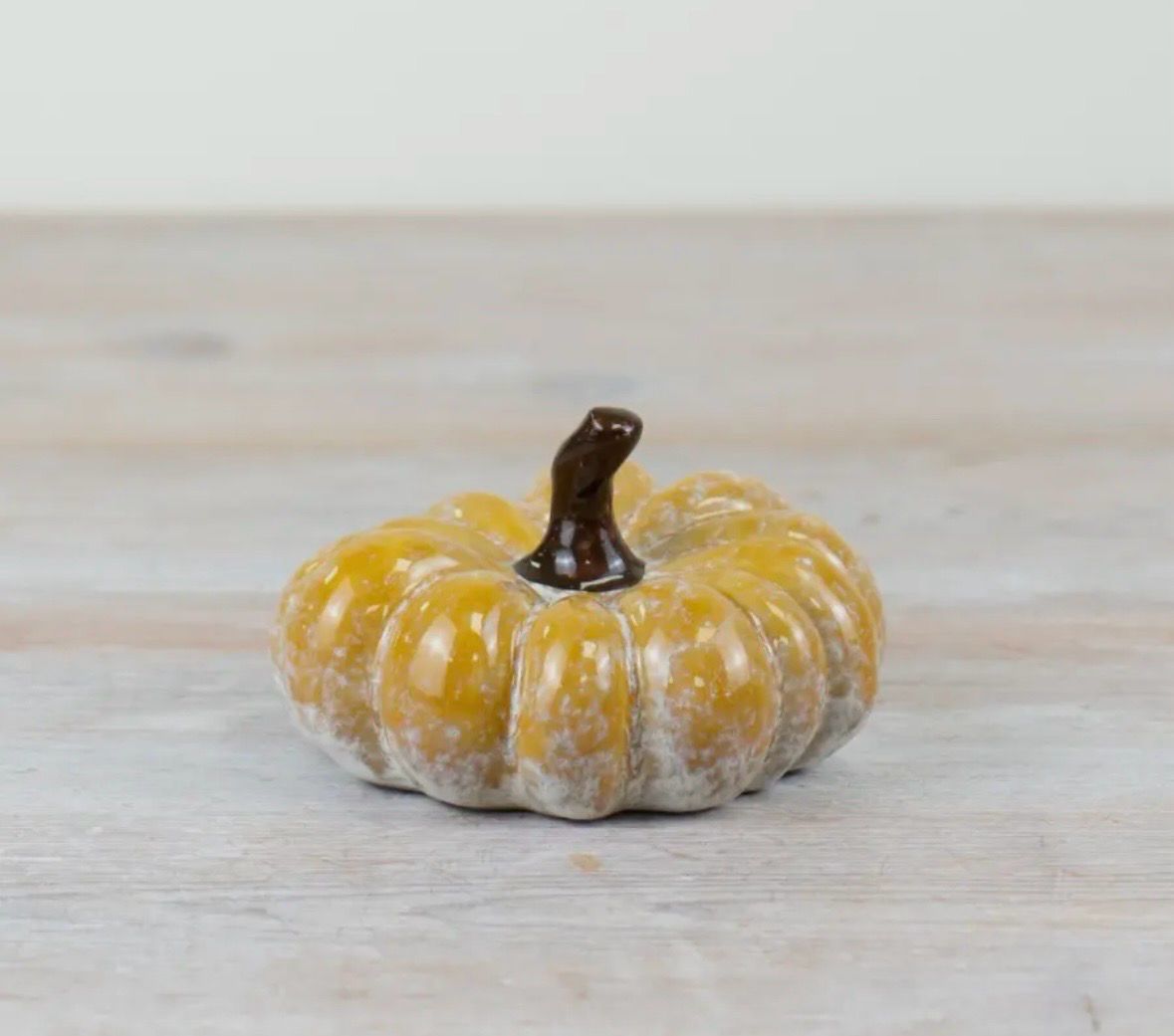 Citrouille émaillée jaune 15 cm