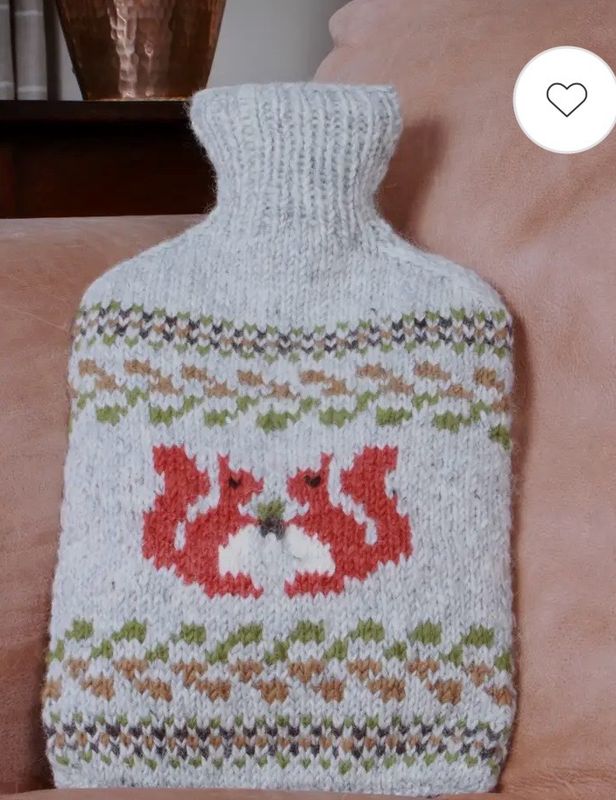 Housse de bouillotte en laine écureuil 