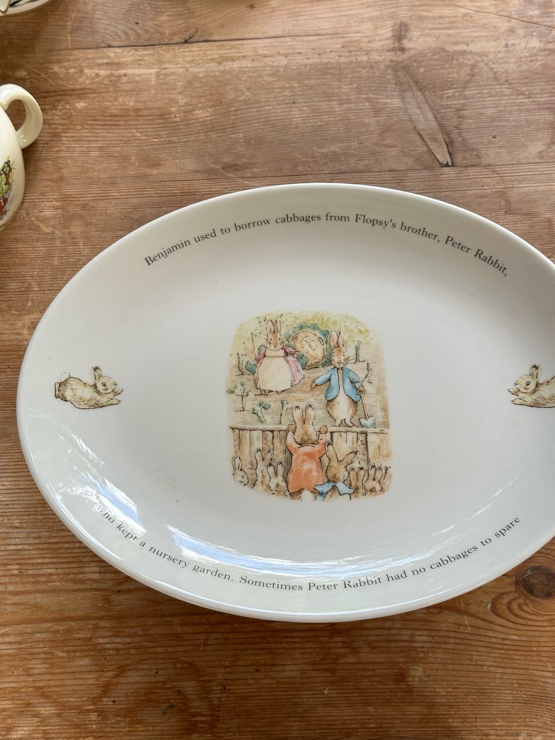 Plat 30 cm Pierre lapin