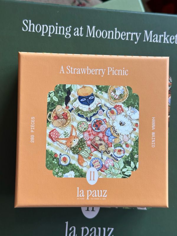 Puzzle strawberry picnic Puzzle strawberry picnic