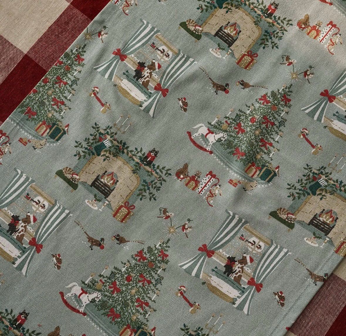 Chemin de table de Noël 