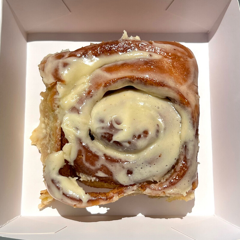 CINNAMON ROLLZ