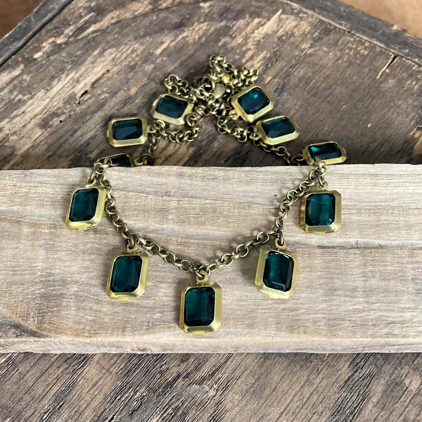 emerald choker emerald choker