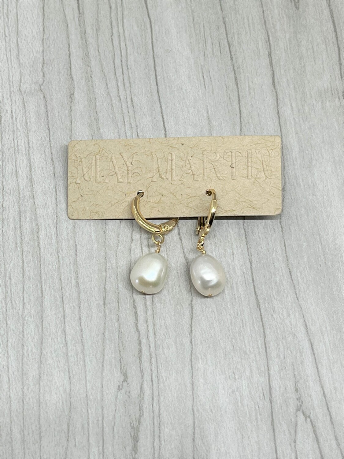 Alina Pearl Hoops