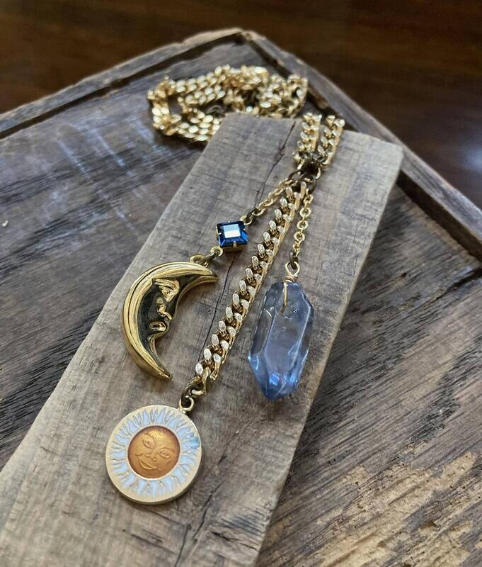 Day night lariat
