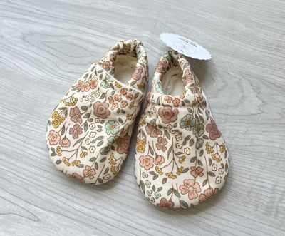 Baby Shoes, Floral