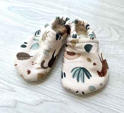 Baby Shoes, Horses