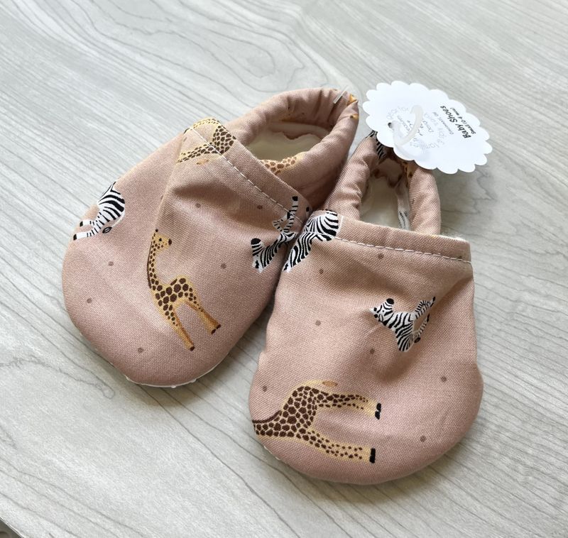 baby shoes, safari