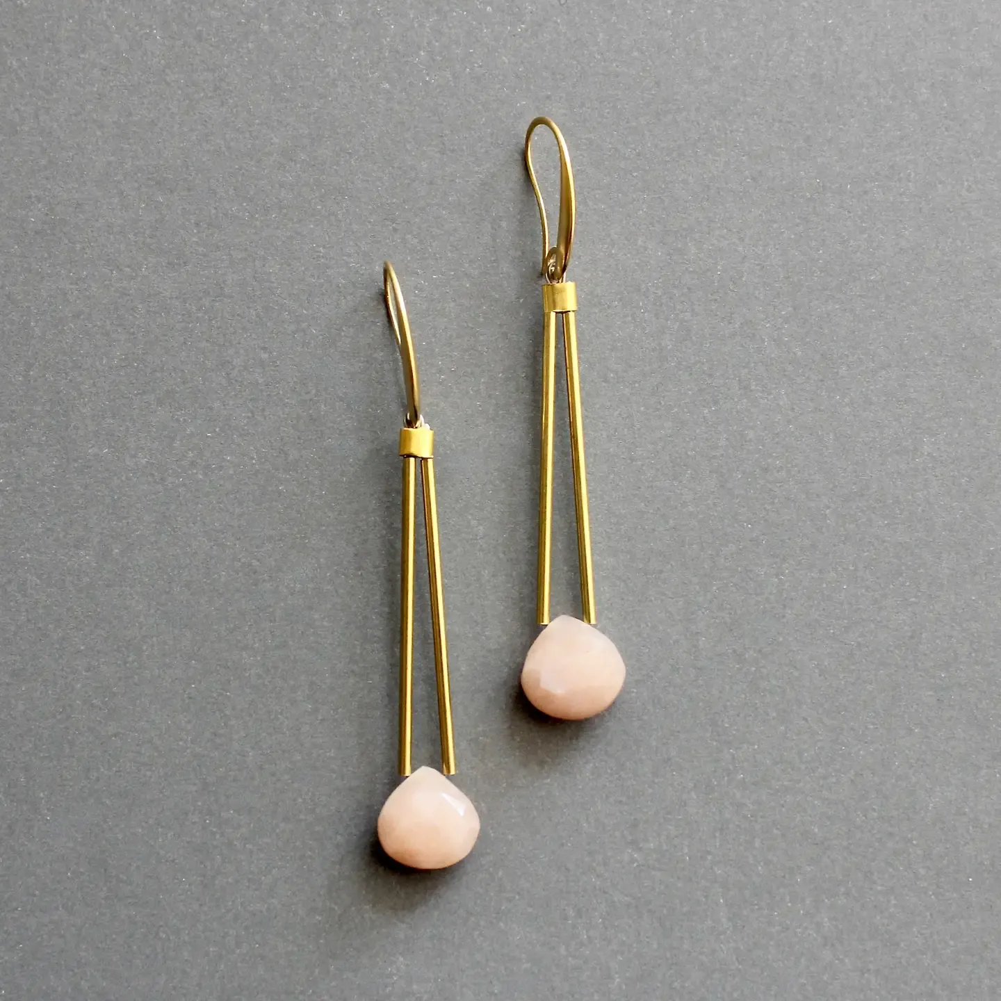 Peach Moonstone Geom.