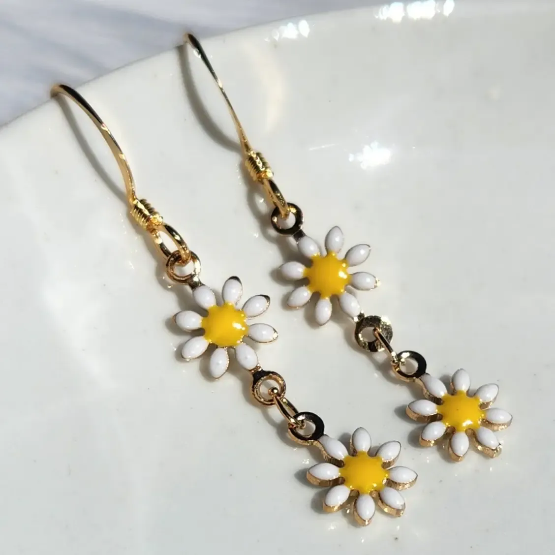 Daisy Dangle Earrings Daisy Dangle Earrings