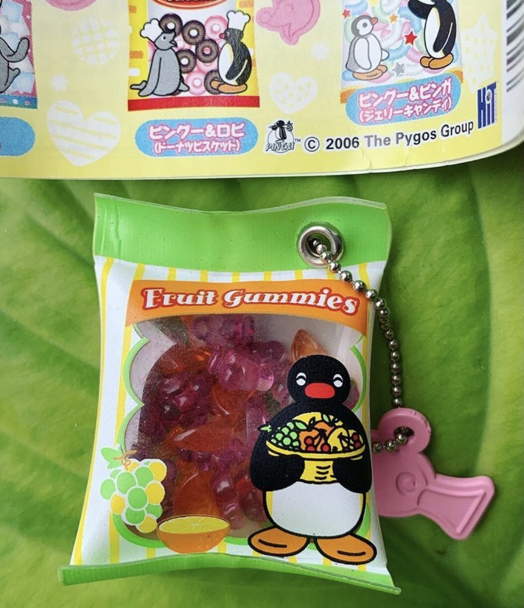 Yujin 2006 Pingu Mini Snack Shakashaka Keychain