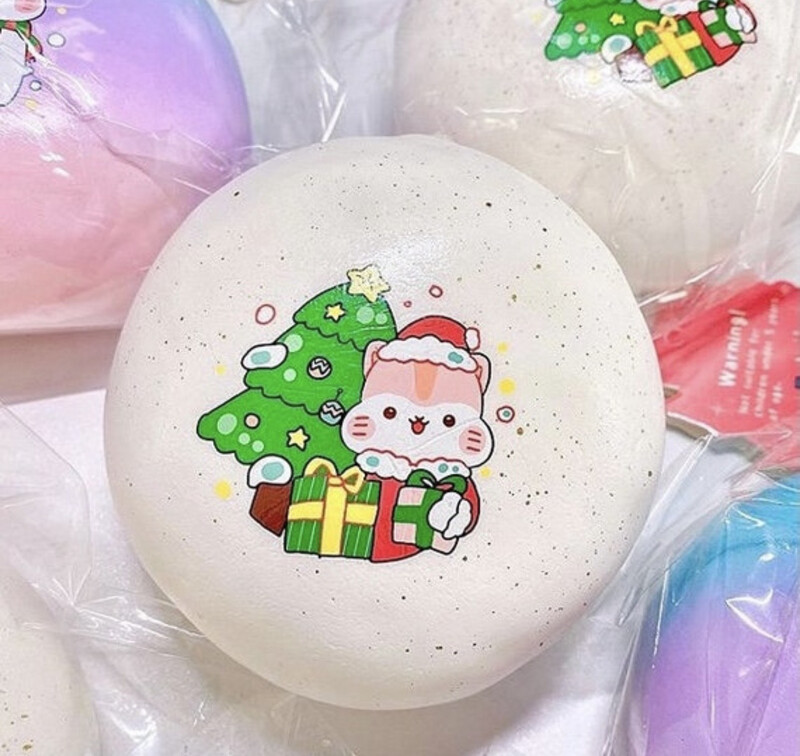 Poli Christmas Bun Squishy - Christmas Tree