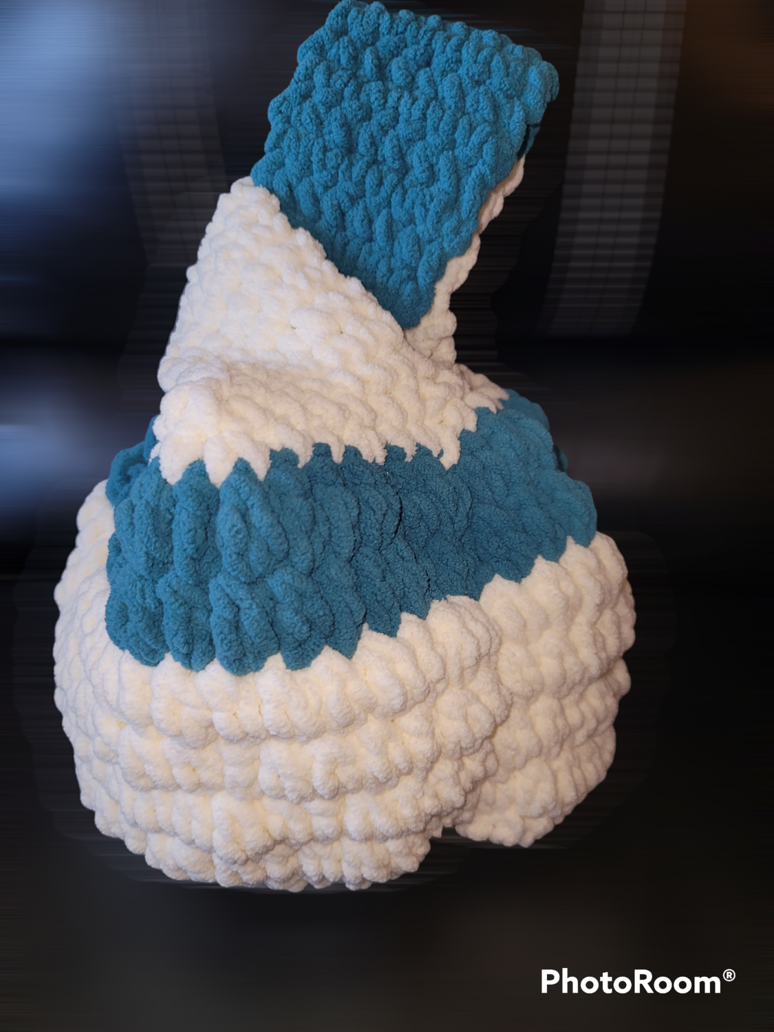 Chenille Knotted Bucket Bag