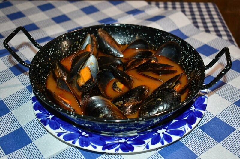 Mejillones a la sidra