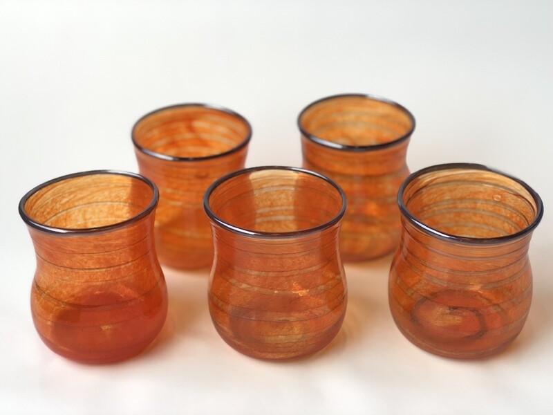 Vannglass, Rødt