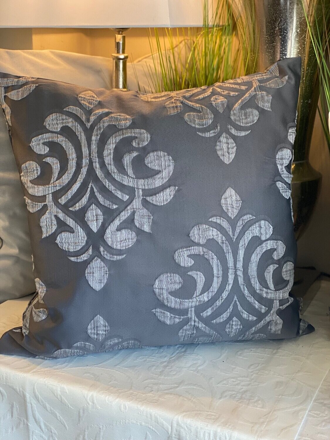 Kissenhülle, "Ornament", dunkelgrau 50x50