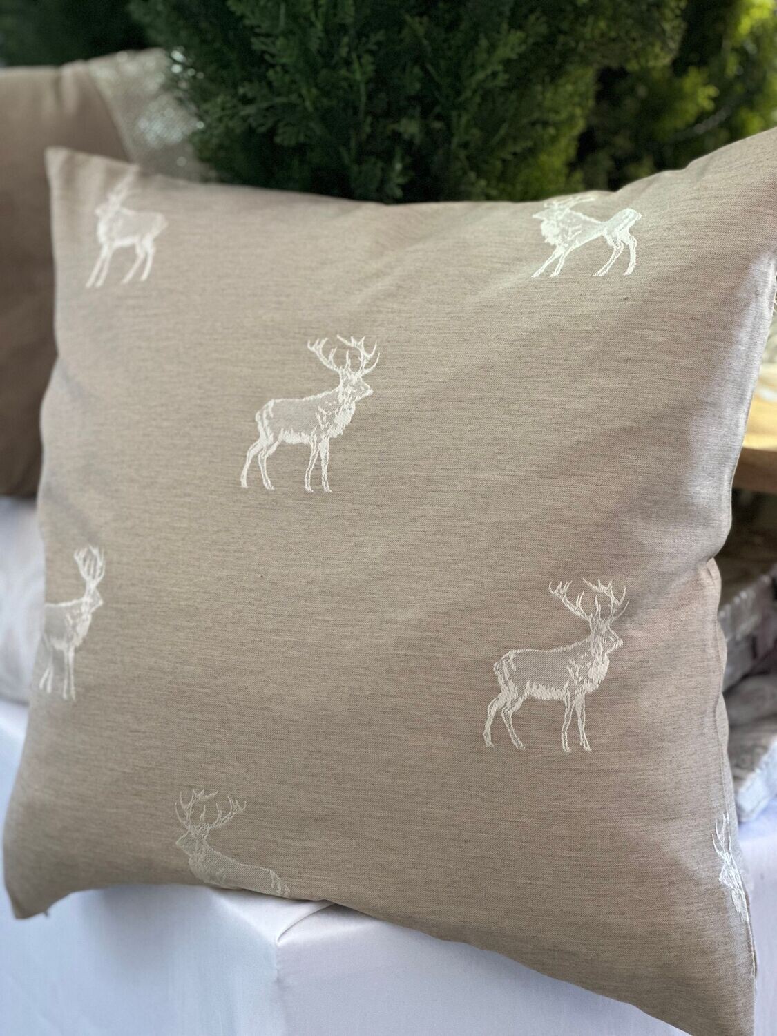 Kissenhülle "Hirsch", creme 50x50