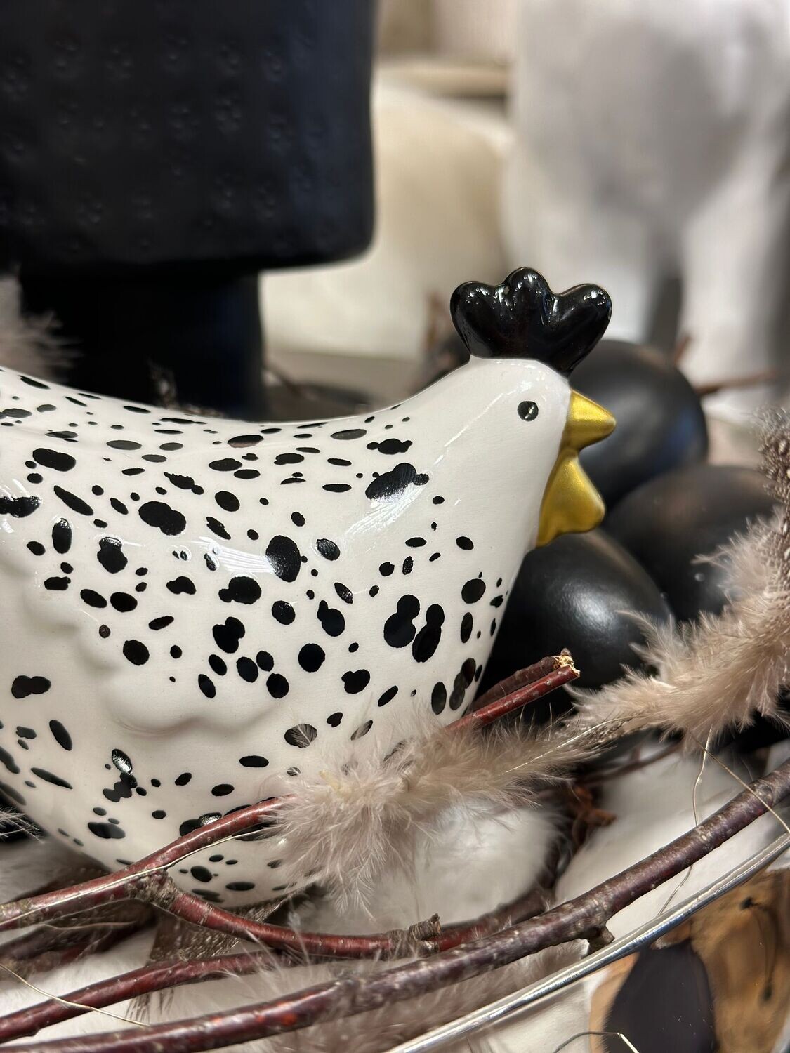 Huhn schwarz-weiß gesprenkelt