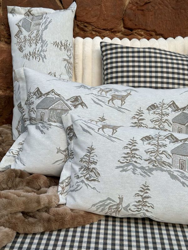 Kissenhülle 'St.Moritz' creme 30x50 mit Kante