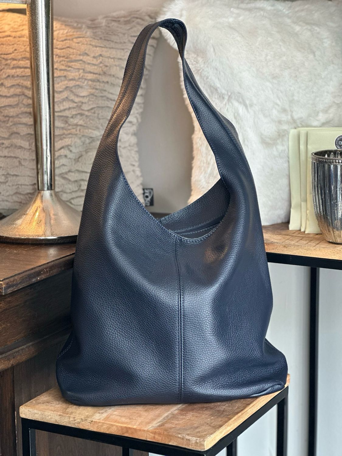 Shopper ‚Emma‘ aus Leder, dunkelblau Shopper ‚Emma‘ aus Leder, dunkelblau