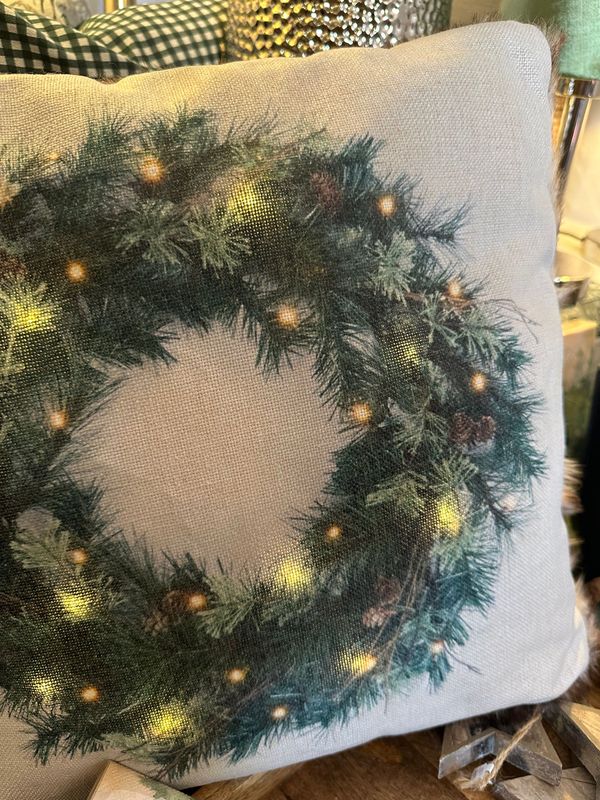Deko Kissen, Tannenkranz mit LED-Lichtern, creme