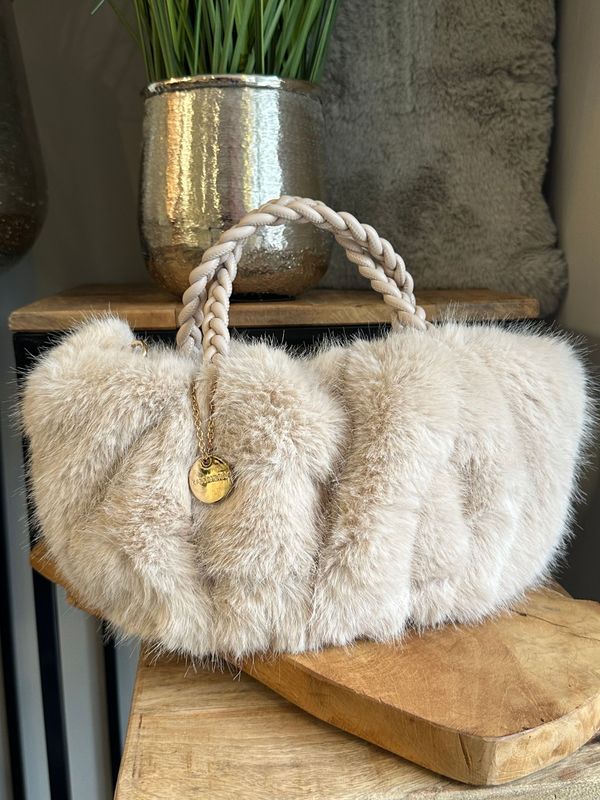 Keine Kunstfell-Tasche, 'MieseMau', creme