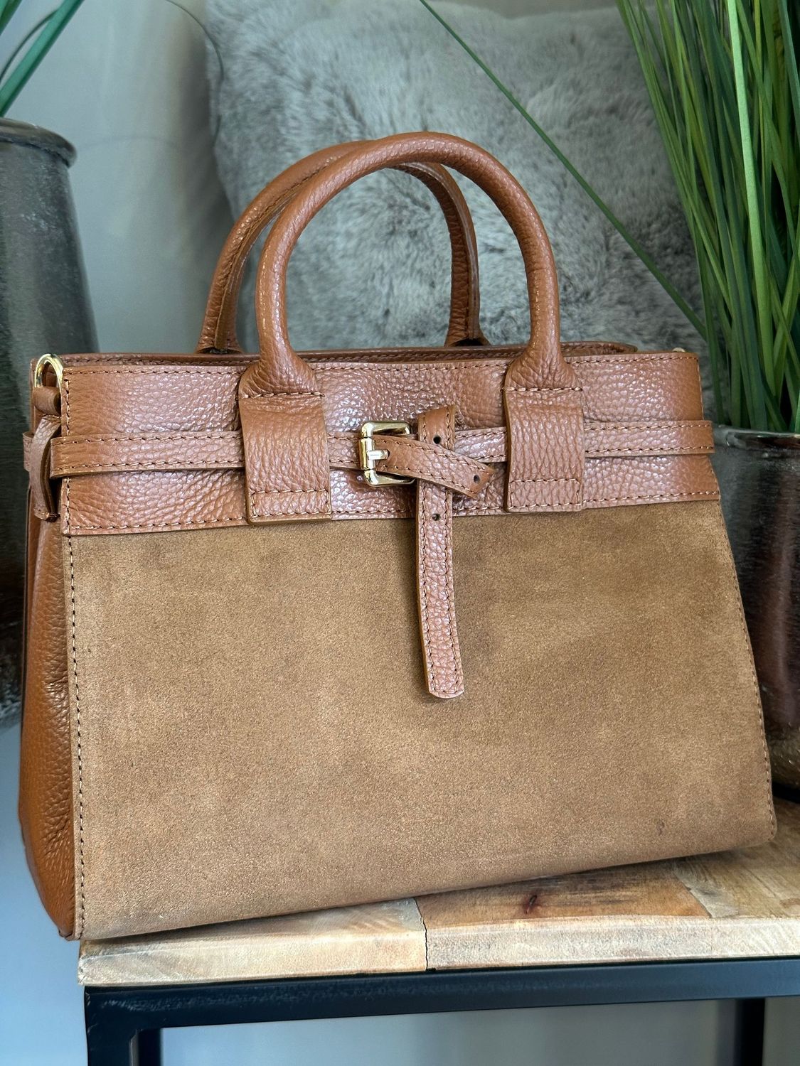 Schleifen-Tasche, Wildleder, cognac