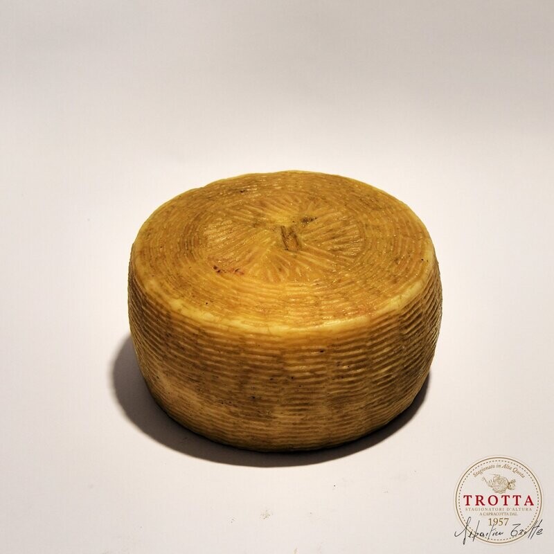 Pecorino a marchio T Morbido Stagionato 30-60 giorni
