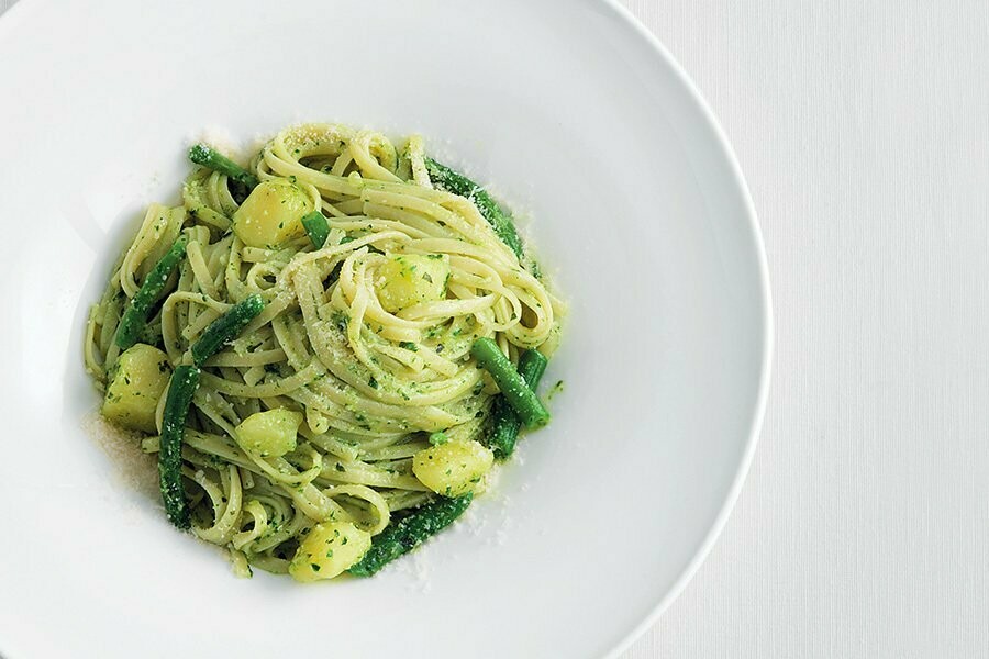 Pasta al pesto genovese