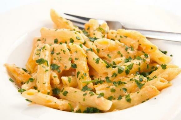 Penne panna e salmone