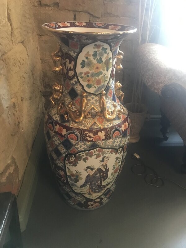 Large Chinese vase