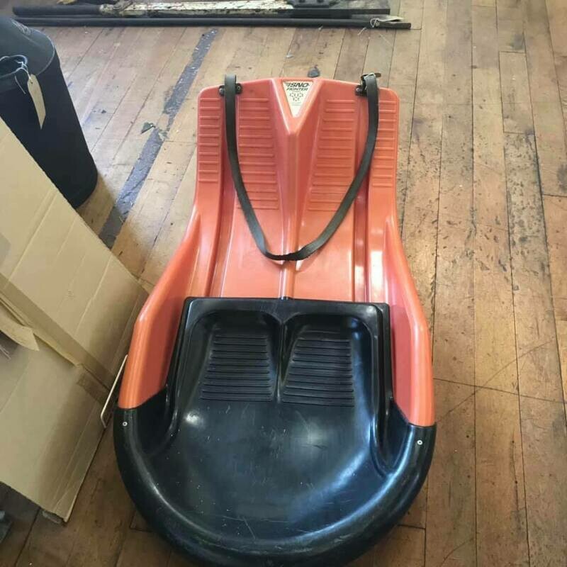 Original 1970s sledge. Original 1970s sledge.