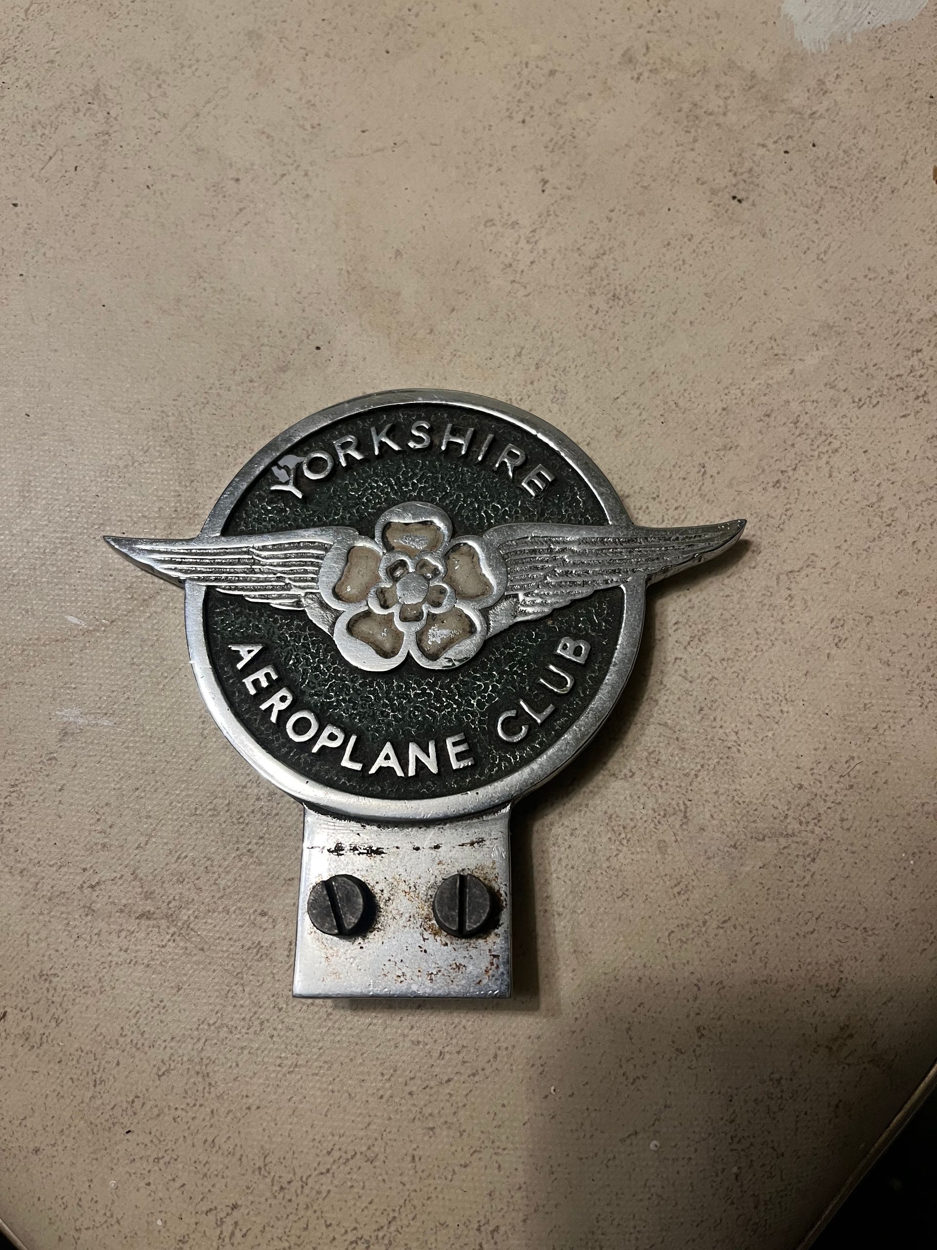Vintage Yorkshire Aeroplane Club, car badge